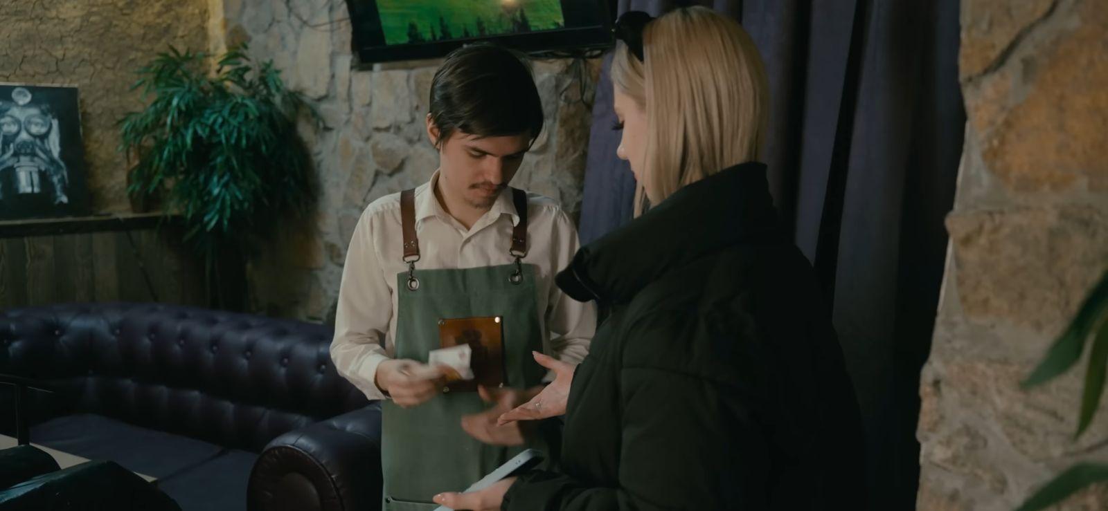 Фото Обаятельные консуматорши развели новосибирца на 100 тысяч за несколько коктейлей 2